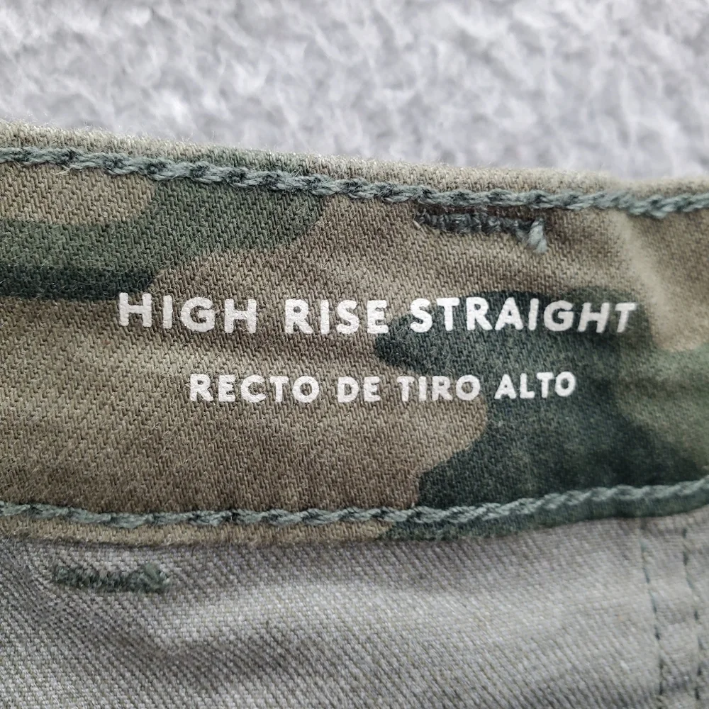 Universal Thread Jeans Camo High-Rise Straight Womens Size 10/30 - Picture 7 of 15